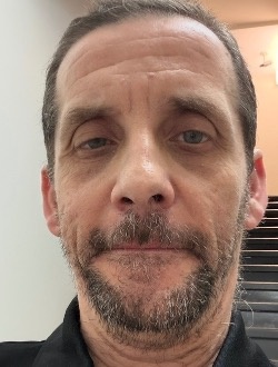 Profil de Real, un homme célibataire de 54 ans à Laval