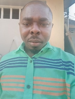 Profil de Ehouo, un homme célibataire de 36 ans à Marcory