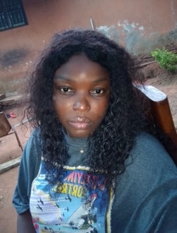 Profil de Marianne, une femme célibataire de 36 ans à Yaoundé
