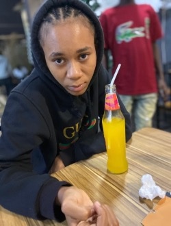 Profil de Marie Jeanne, une femme célibataire de 22 ans à Abi