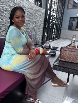 Profil de Salomé, une femme célibataire de 26 ans à Yaoundé