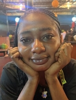 Profil de Janet, une femme célibataire de 26 ans à Aptos Hills-Larkin Valley