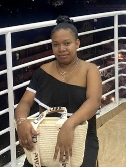 Profil de Nimshi, une femme célibataire de 28 ans à Toamasina