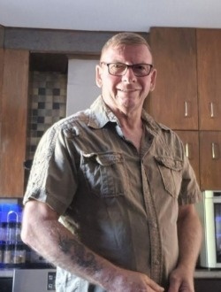 Profil de Serge, un homme célibataire de 61 ans à Jonquière