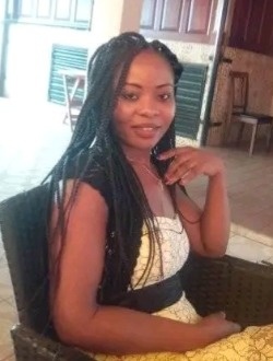 Profil de Flore, une femme célibataire de 30 ans à Ababa