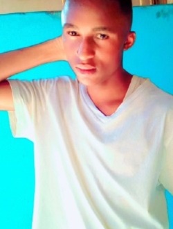 Profil de Dan, un homme célibataire de 19 ans à Brazzaville