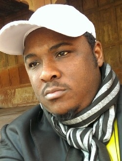 Profil de Selomvi, un homme célibataire de 45 ans à Lomé