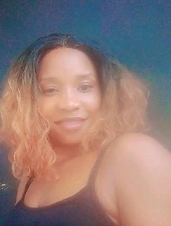 Profil de Larissa, une femme célibataire de 31 ans à Yaoundé