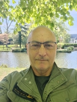 Profil de Alain, un homme célibataire de 53 ans à Paris