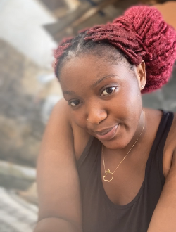 Profil de Falonne, une femme célibataire de 23 ans à Douala