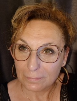 Profil de Laurence, une femme célibataire de 55 ans à Draguignan