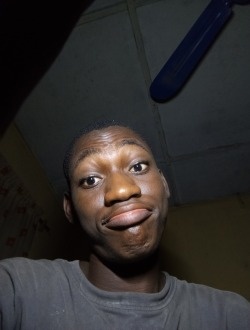 Profil de Toby, un homme célibataire de 20 ans à A la Petite Chia