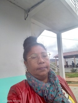 Profil de Ayda, une femme célibataire de 50 ans à Aborano