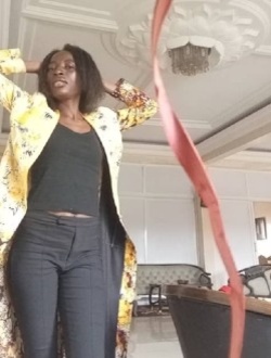 Profil de Jarice, une femme célibataire de 34 ans à Ndjolé