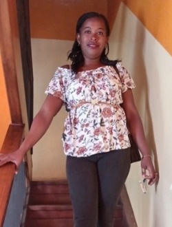 Profil de Flaviette, une femme célibataire de 37 ans à Antalaha