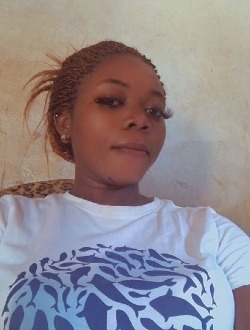 Profil de Sidonie, une femme célibataire de 28 ans à Yaoundé