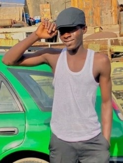 Profil de Harouna, un homme célibataire de 22 ans à Abi