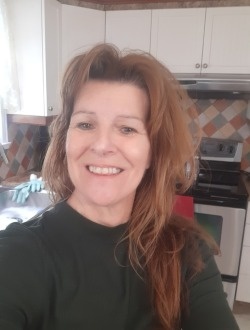 Profil de Maryse, une femme célibataire de 62 ans à Châteauguay