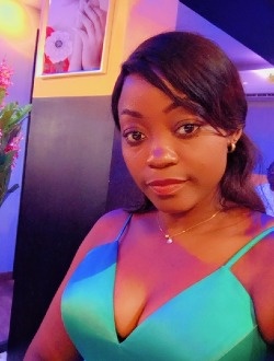 Profil de Corinne, une femme célibataire de 34 ans à Ababa