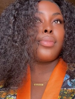 Profil de Stella, une femme célibataire de 27 ans à Yaoundé