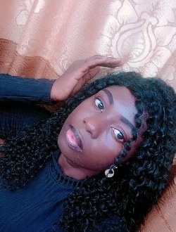 Profil de Genève, une femme célibataire de 28 ans à Brazzaville