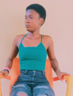 Profil de Colombe, une femme célibataire de 22 ans à Saïoua