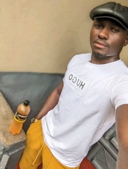 profile picture 0