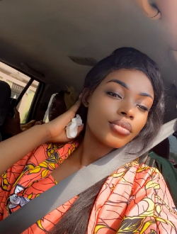 Profil de Belle, une femme célibataire de 23 ans à Abidjan