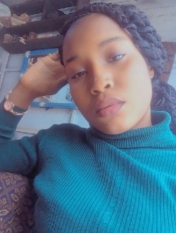 Profil de Mervy, une femme célibataire de 23 ans à Yaoundé