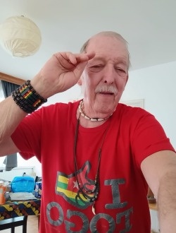 profile picture 0