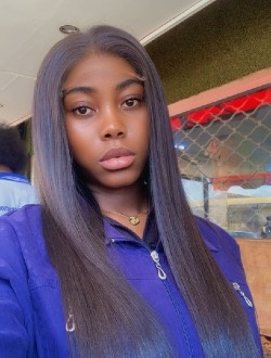 Profil de Merveille, une femme célibataire de 18 ans à Yaoundé