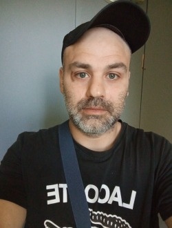 Profil de Johan, un homme célibataire de 38 ans à Besançon