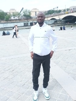 Profil de Ghislain, un homme célibataire de 37 ans à Avignon-lès-Saint-Claude