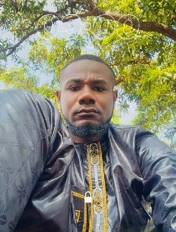Profil de Habib, un homme célibataire de 36 ans à Abi