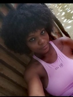 Profil de Stannia, une femme célibataire de 27 ans à Antsiranana