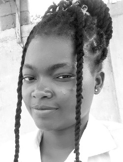 Profil de Eméline, une femme célibataire de 23 ans à Baguida