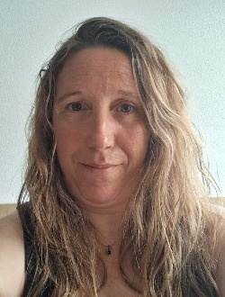 Profil de Agnes, une femme célibataire de 42 ans à Arcachon