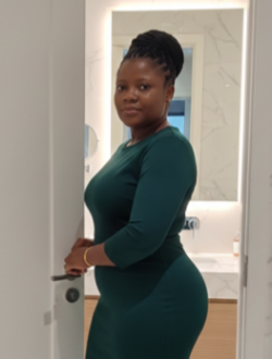 Profil de Ruth, une femme célibataire de 33 ans à Abomey-Calavi