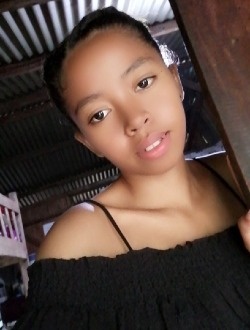 Profil de Vassilia, une femme célibataire de 23 ans à Toamasina