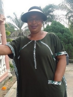 Profil de Olga Patricia, une femme célibataire de 44 ans à Libreville