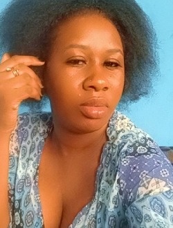 Profil de Christelle, une femme célibataire de 27 ans à Yaoundé