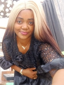 Profil de Mireille, une femme célibataire de 33 ans à Bonabéri