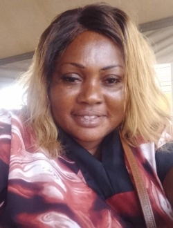 Profil de Henriette, une femme célibataire de 52 ans à Yaoundé