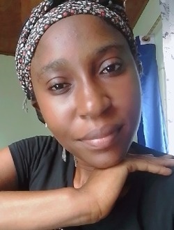 Profil de Christelle, une femme célibataire de 29 ans à Yaoundé