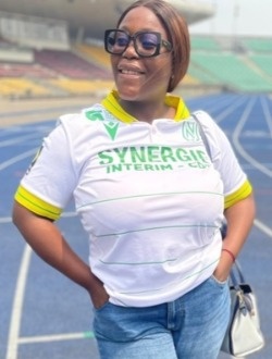 Profil de Serena, une femme célibataire de 32 ans à Douala