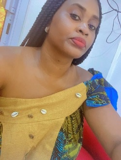Profil de Lysiane, une femme célibataire de 35 ans à Douala