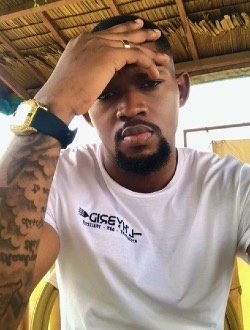 Profil de Francois Achille, un homme célibataire de 26 ans à Yaoundé