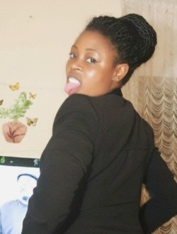 Profil de Chloé, une femme célibataire de 30 ans à Yaoundé