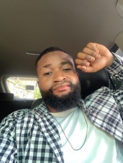 Profil de Voldy, un homme célibataire de 28 ans à Kinshasa