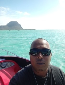 Profil de Fawaz, un homme célibataire de 45 ans à Tamarin